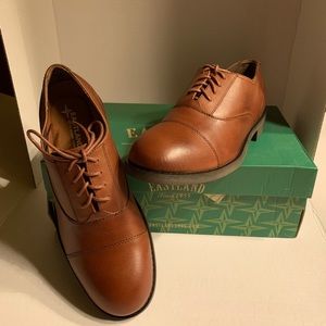 NIB Eastland Men’s Oxfords size 9